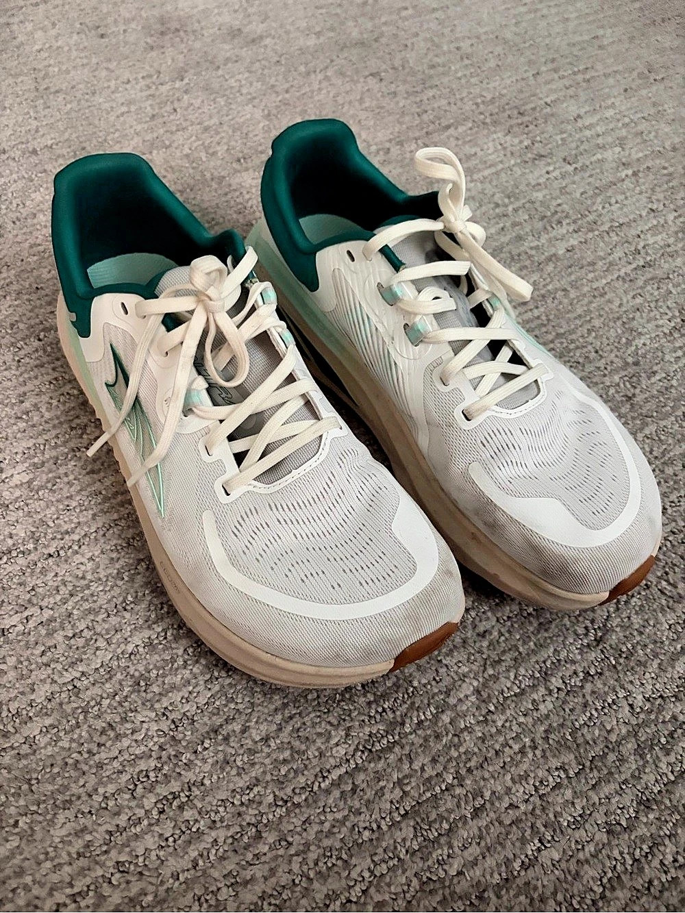 Altra Paradigm 7 Athletic Shoes White & Green US W10